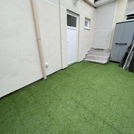 Maisonette De 25M2 A La Porte De Paris Gentilly Exteriör bild
