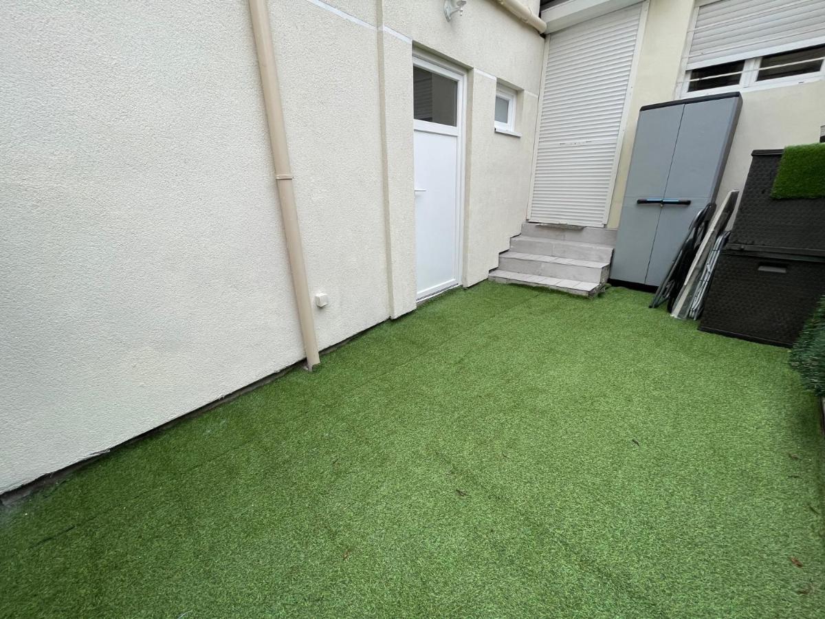 Maisonette De 25M2 A La Porte De Paris Gentilly Exteriör bild